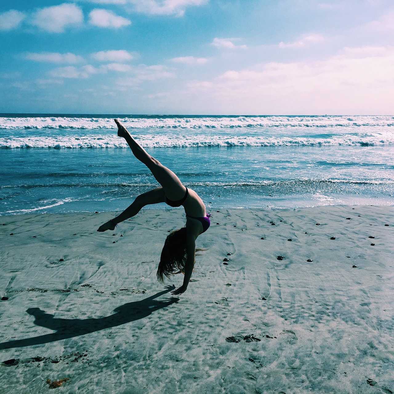 gymnastics beach ocean free photo