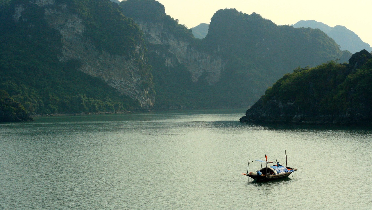 ha long bay boat vietnam free photo