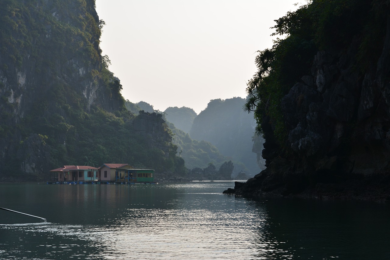 ha long bay vietnam travel free photo