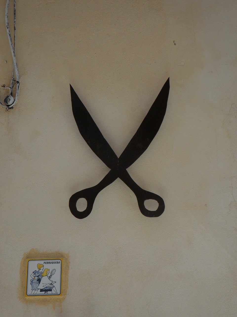 hairdresser symbol scissors free photo