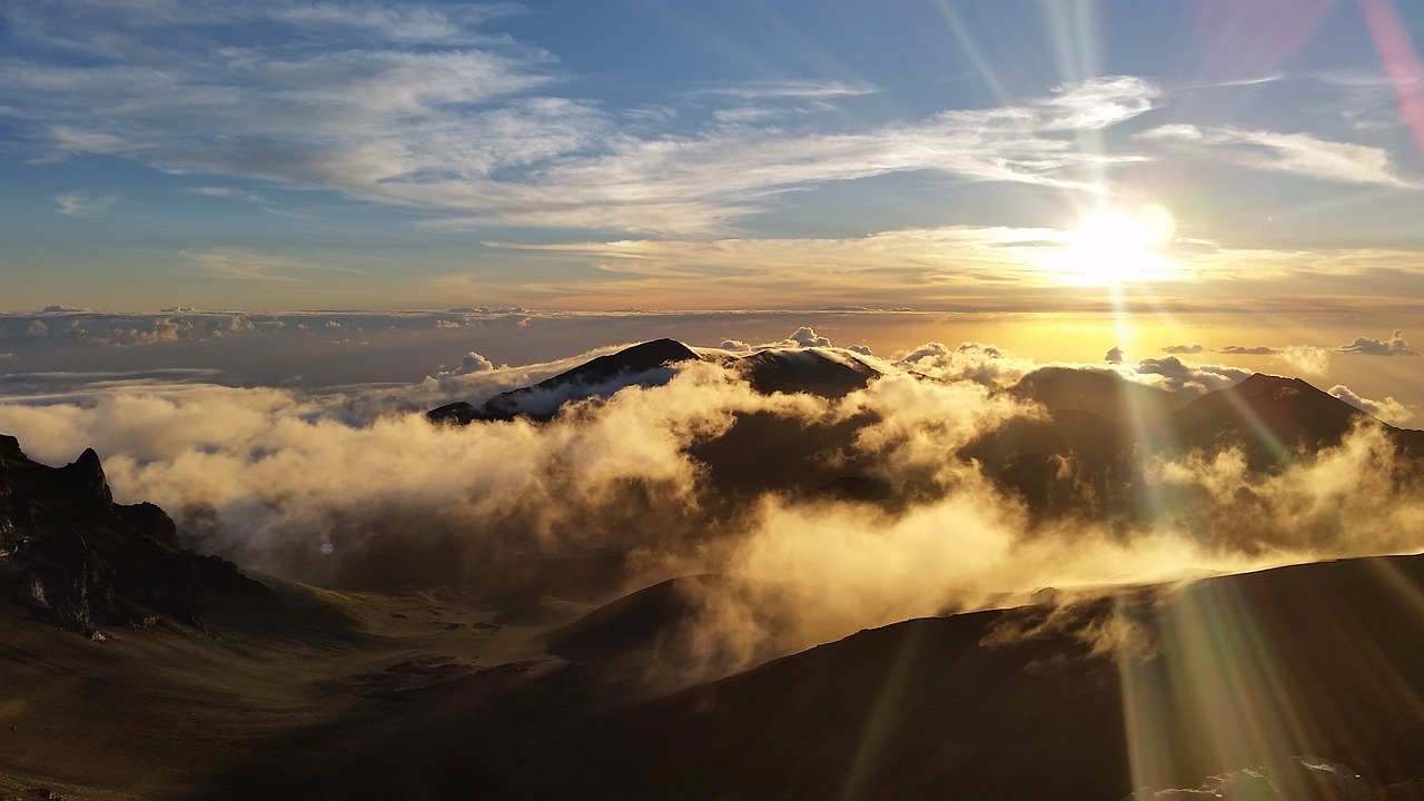 haleakala sunrise clouds free photo