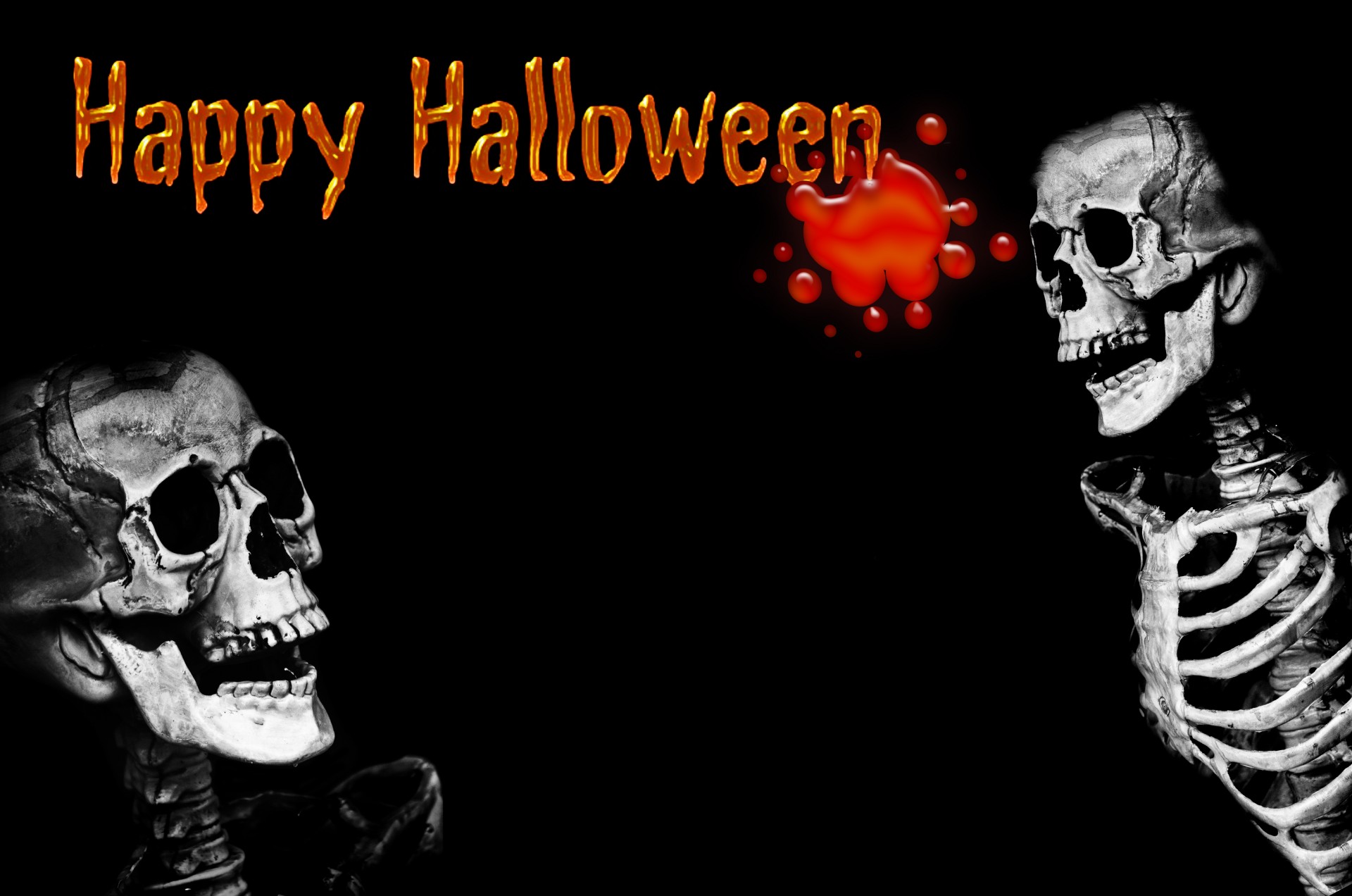 Страшный скелет на Хэллоуин