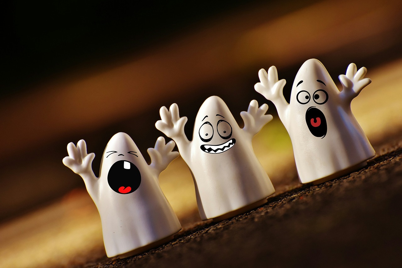 halloween ghosts happy halloween free photo