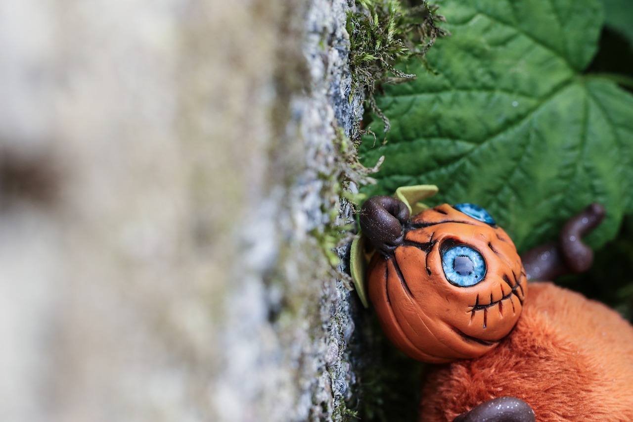 halloween pumpkin figures free photo