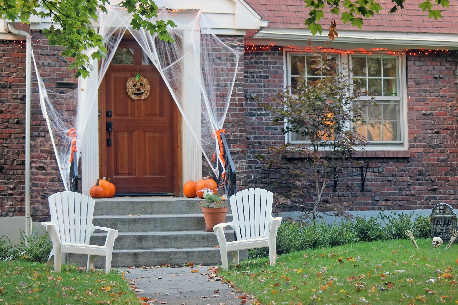 Halloween,decorations,yard,festive,seasonal - free image from needpix.com