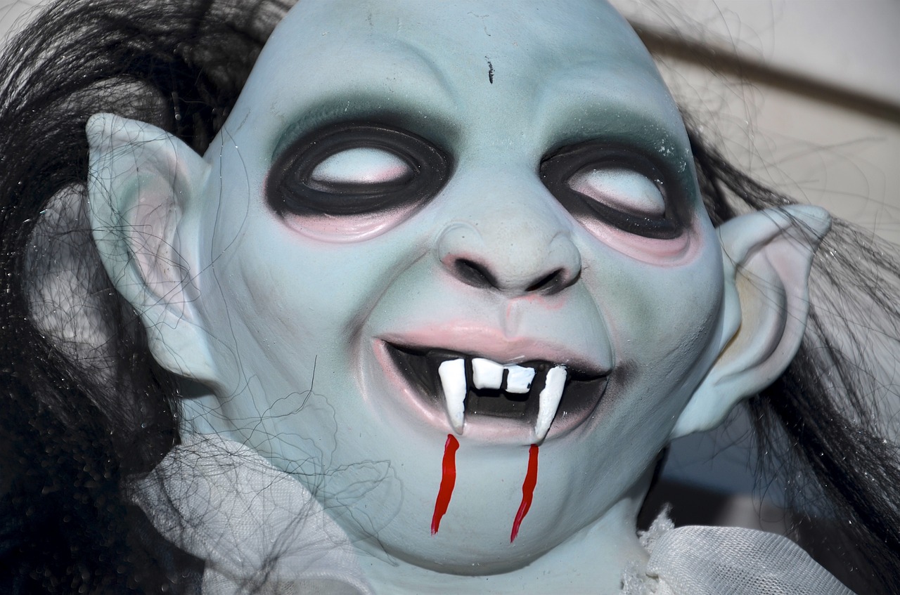 halloween mask horror scary face free photo