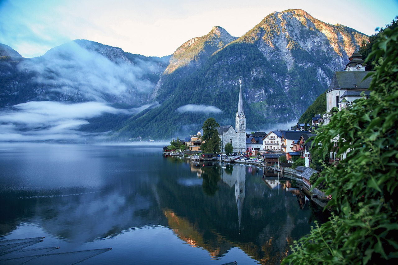 hallstatt morning lake free photo