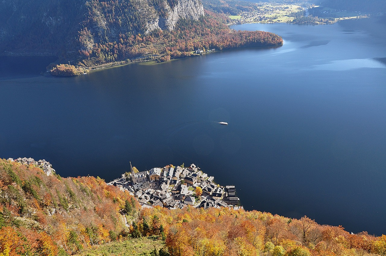 hallstatt hallstatt from above hallstättersee lake free photo