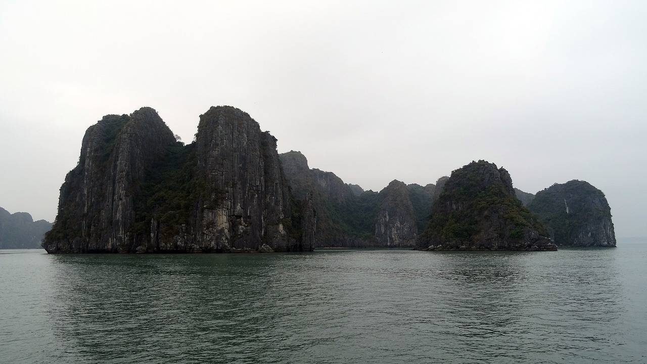 halong halong bay water free photo