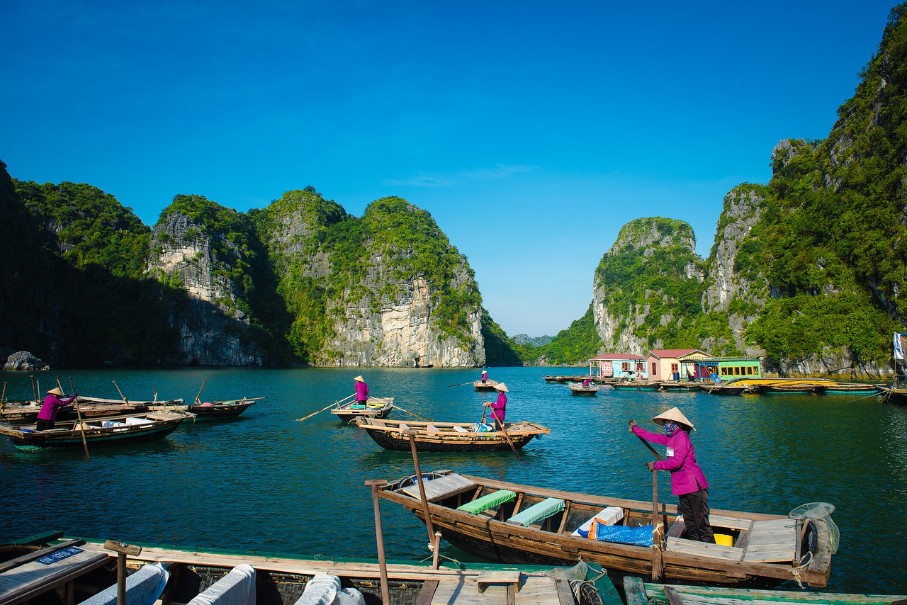halong  vietnam  landscape free photo