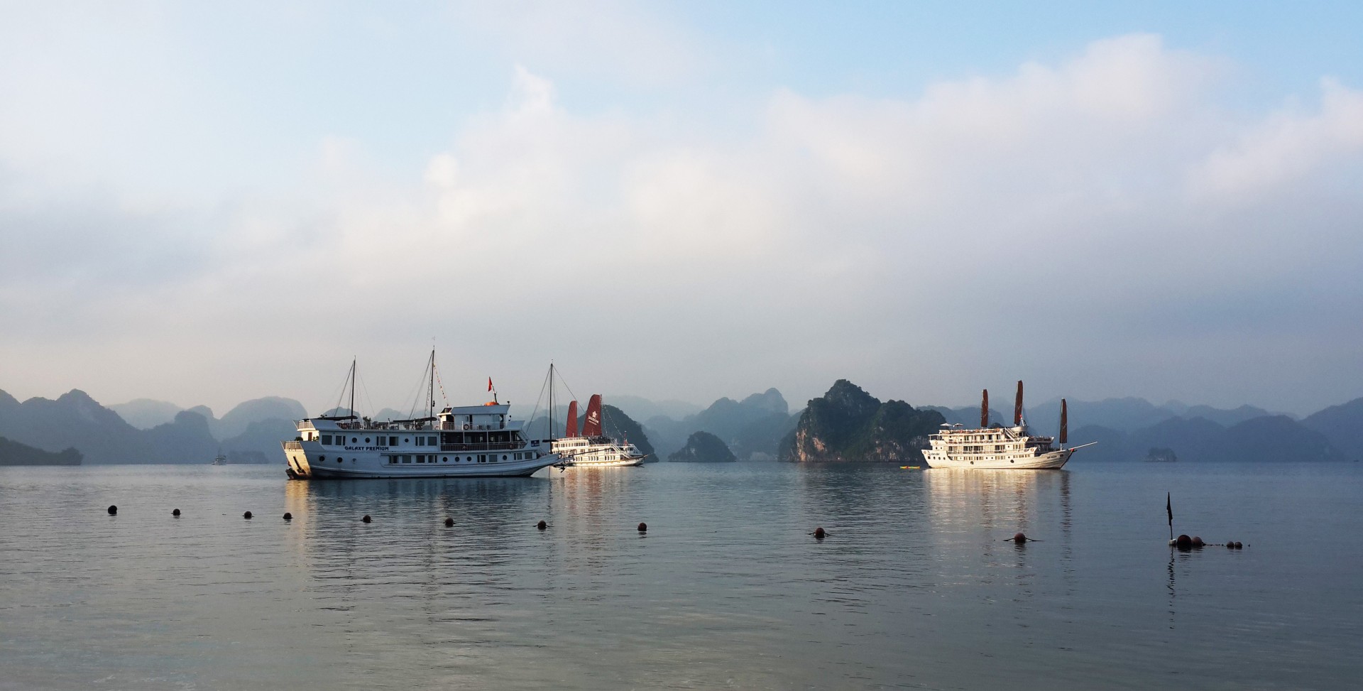 halong bay junk sail cruise vietnam free photo