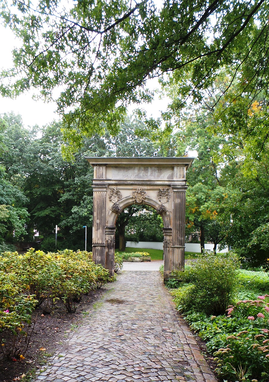 hamburg park stone gate free photo