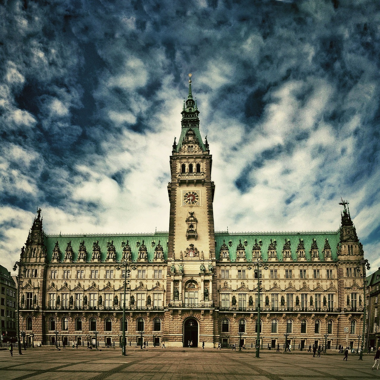 hamburg city building free photo