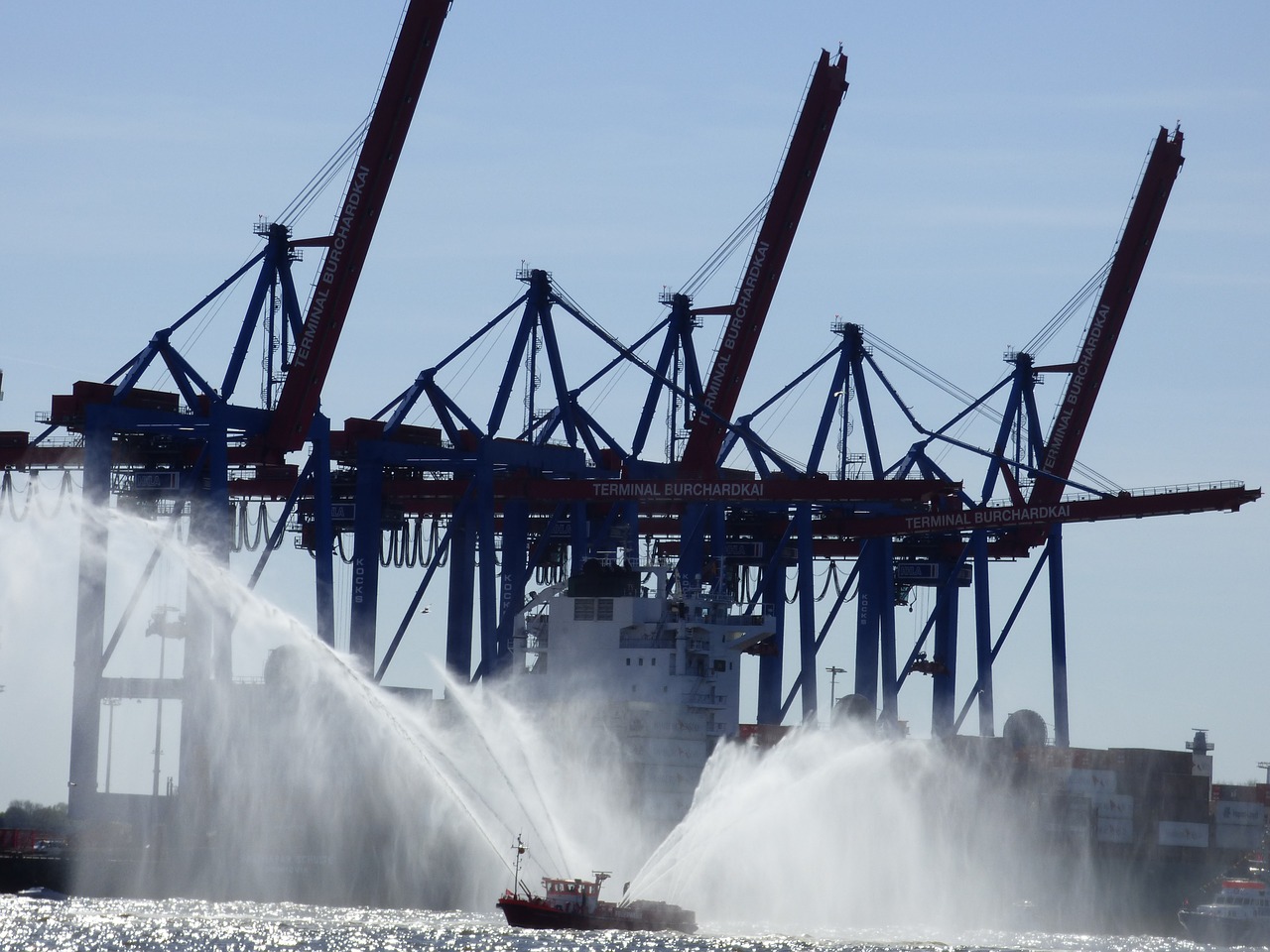 hamburg ship water free photo