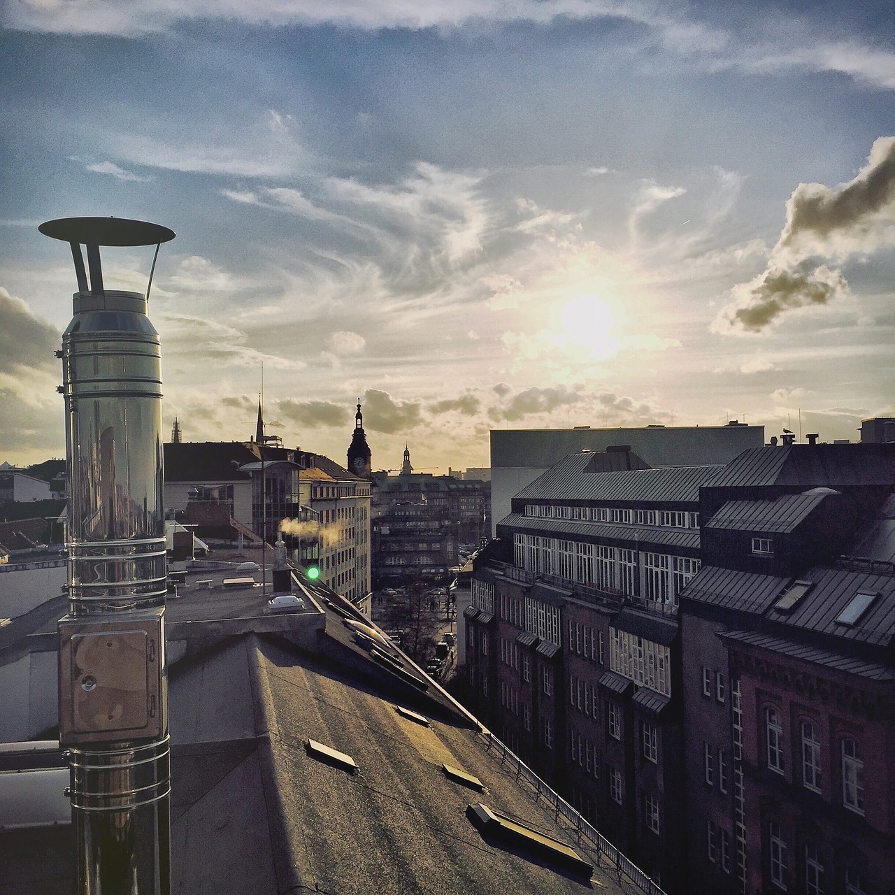 hamburg sunset above the roofs free photo