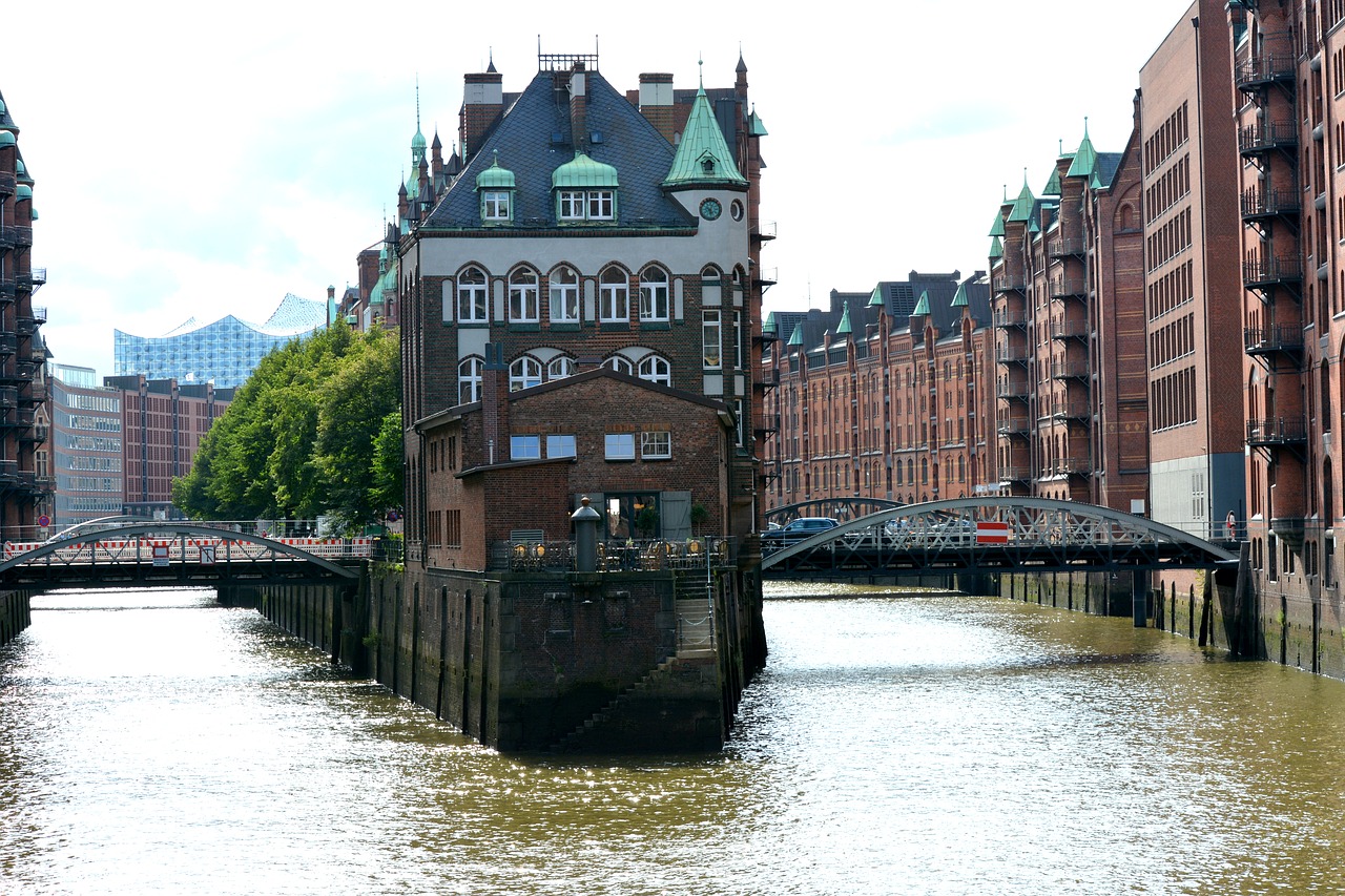 hamburg speicherstadt elbe philharmonic hall free photo