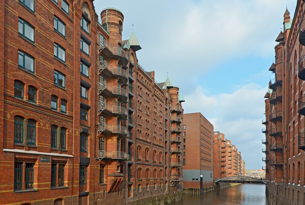 hamburg speicherstadt brick free photo