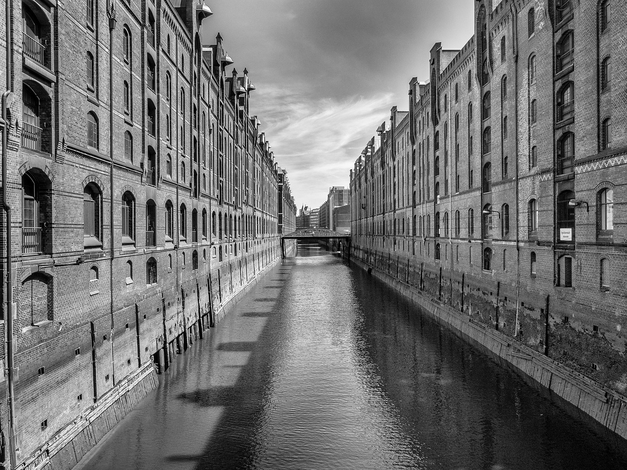 hamburg speicherstadt old speicherstadt free photo