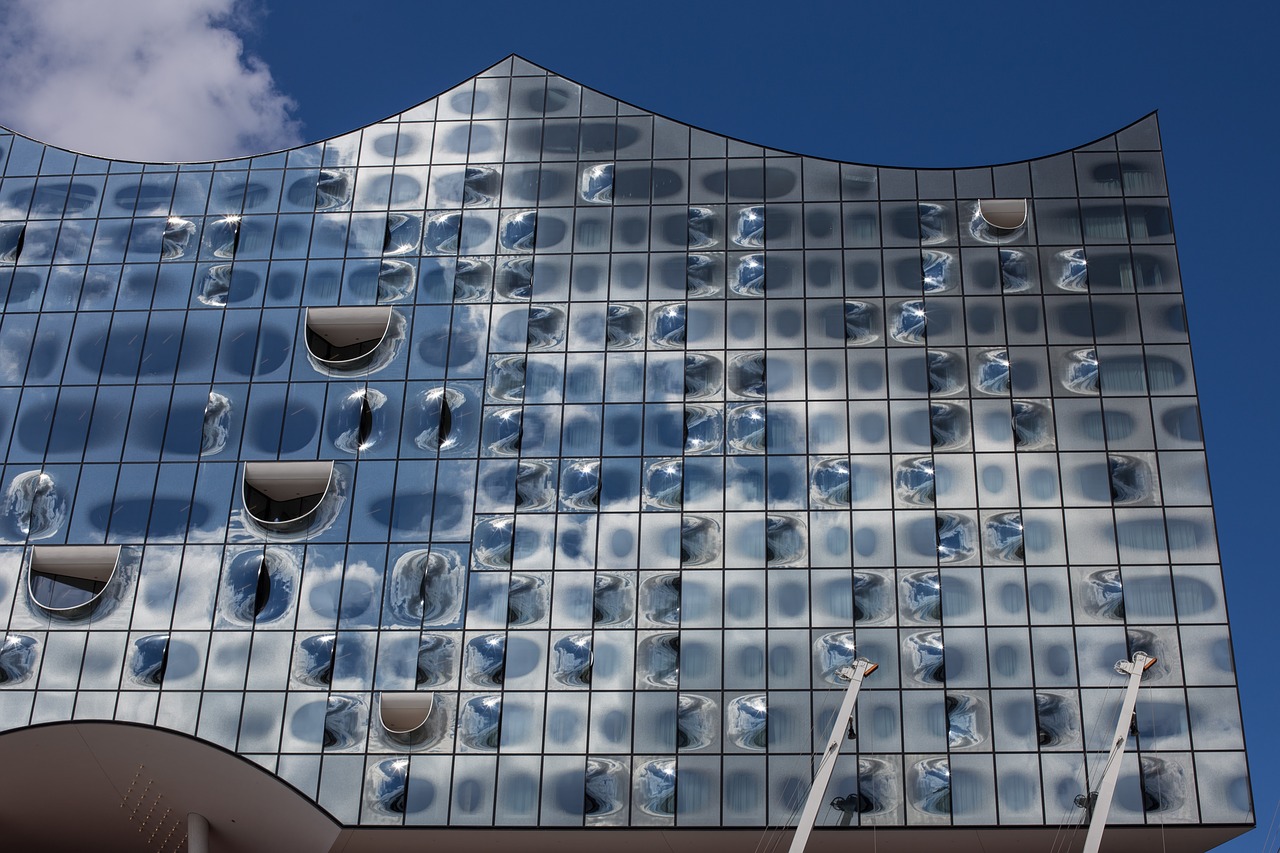 hamburg elbe philharmonic hall building free photo