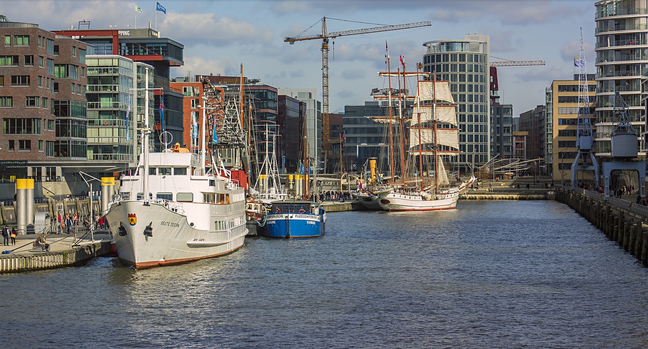 hamburg hanseatic city ship free photo