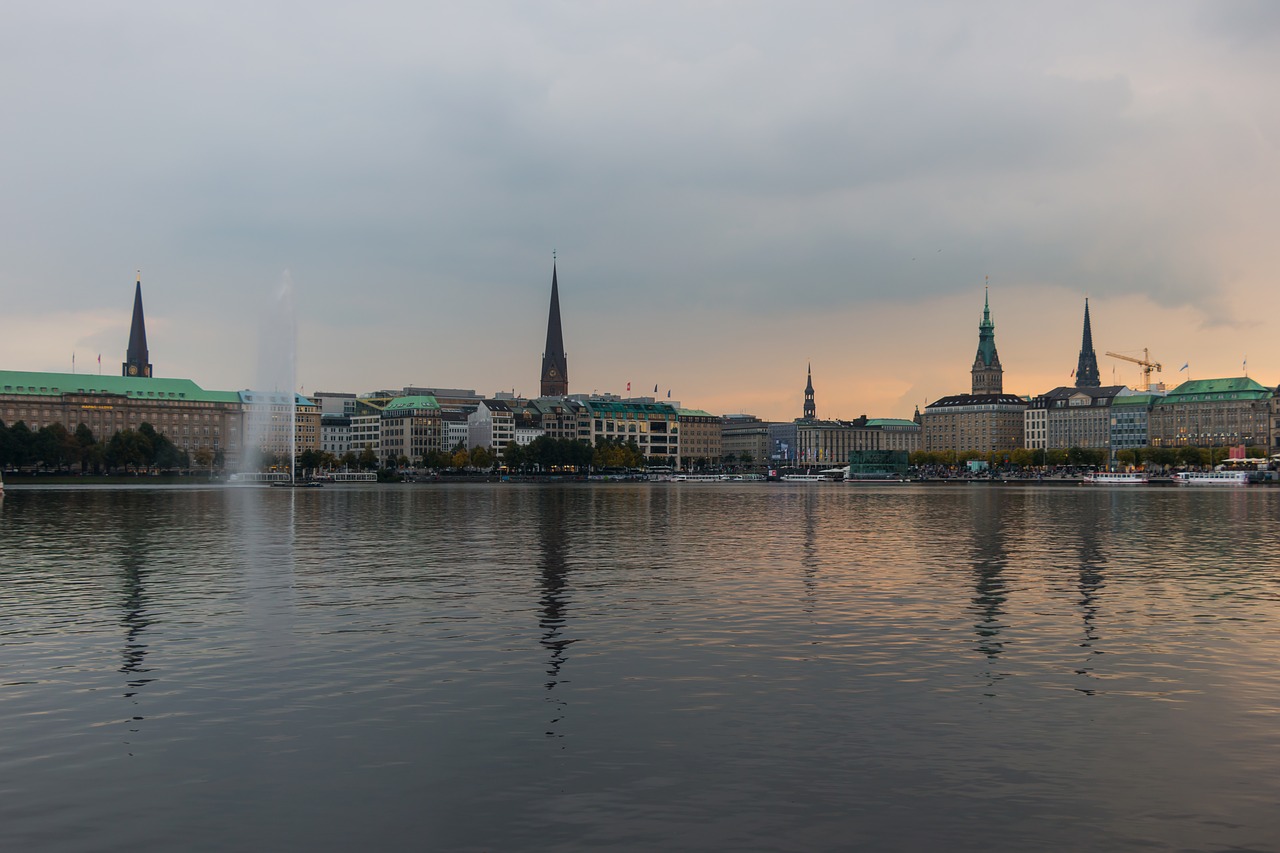 hamburg alster city free photo