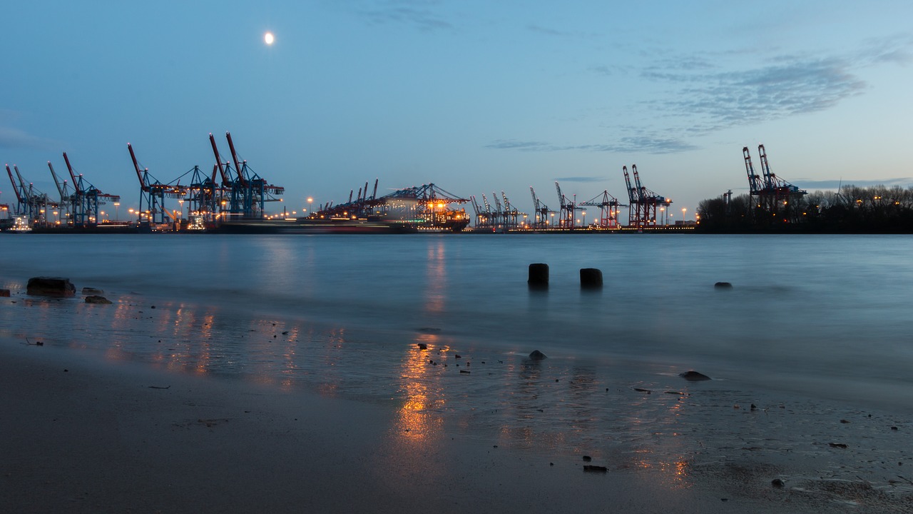 hamburg elbe evening free photo