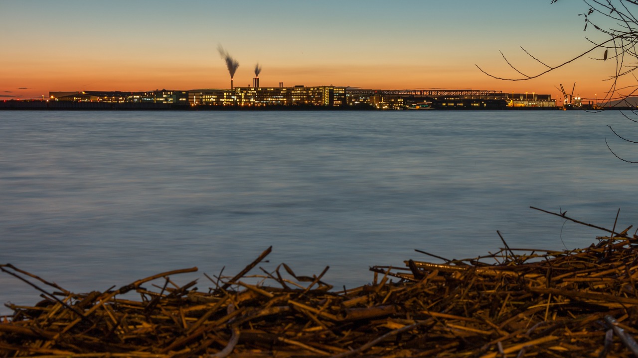 hamburg elbe airbus free photo