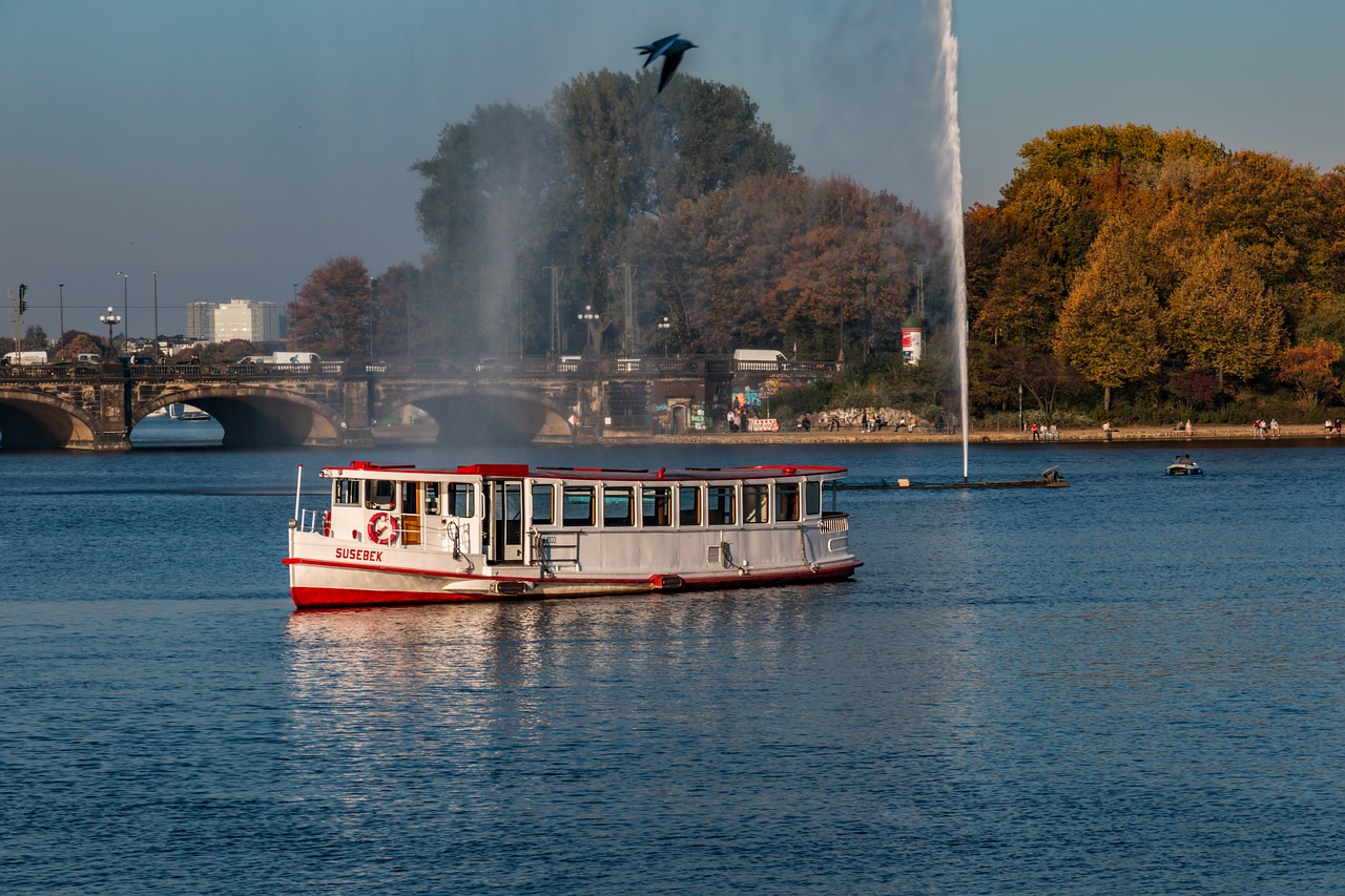 hamburg  alster  boat free photo