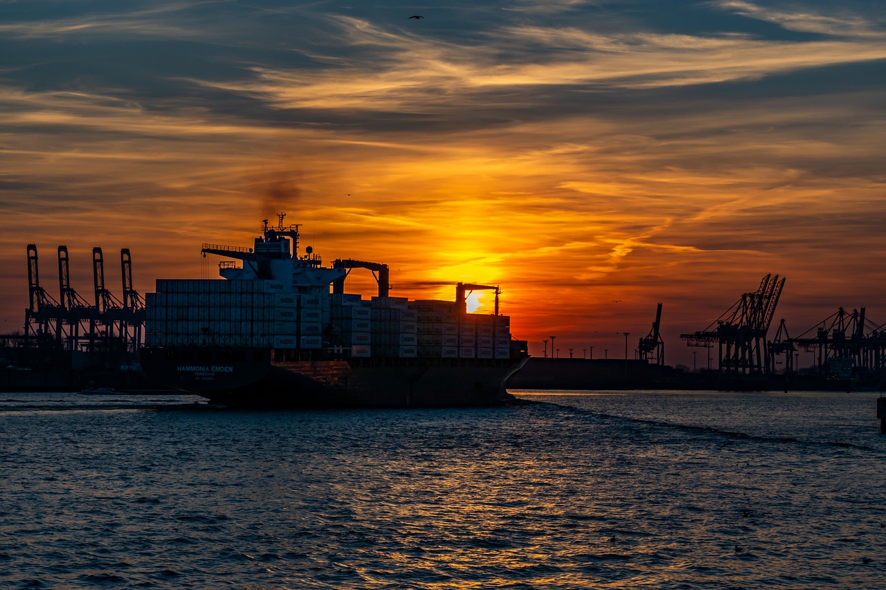 hamburg  elbe  sunset free photo