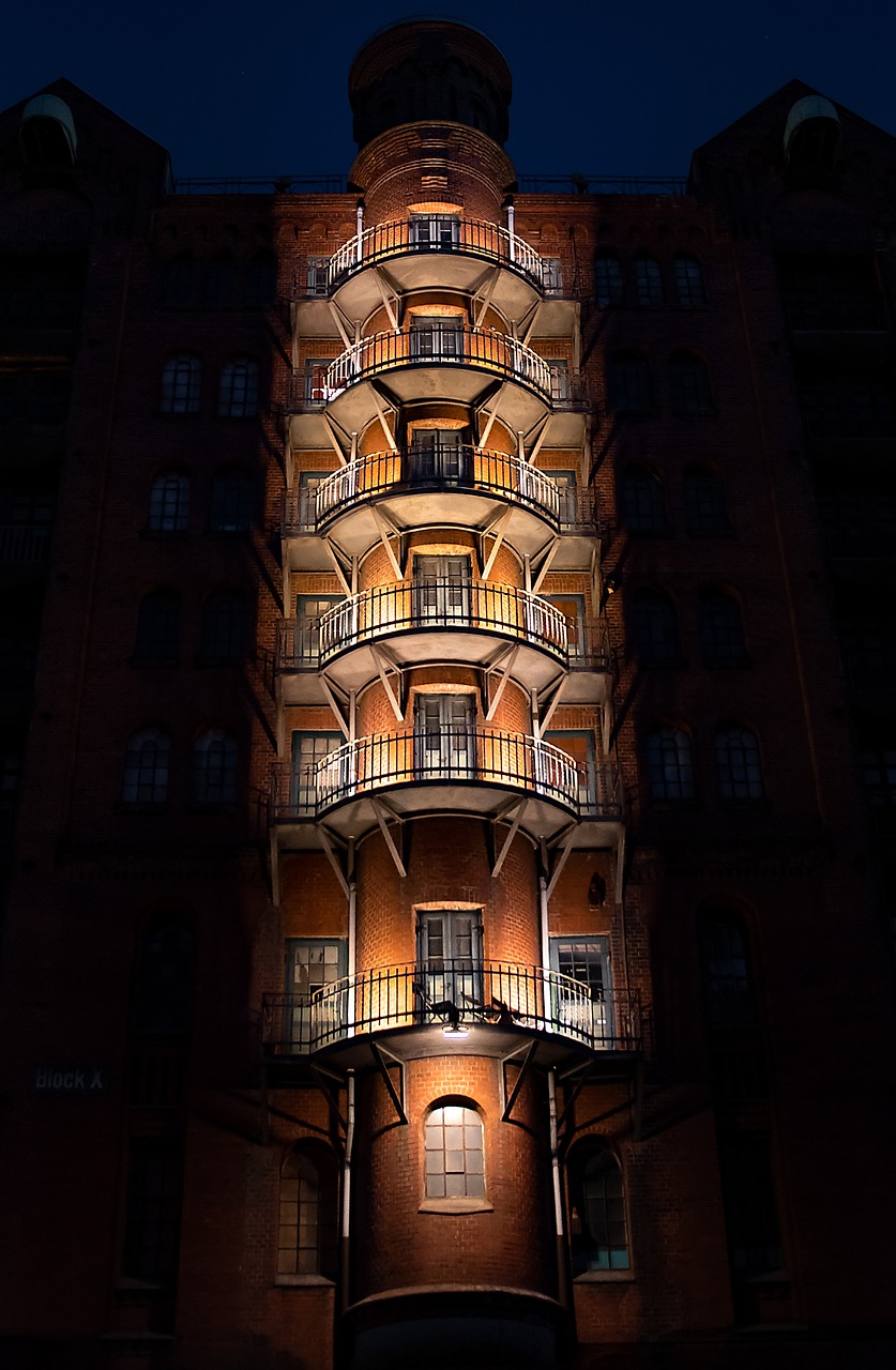 hamburg  speicherstadt  architecture free photo