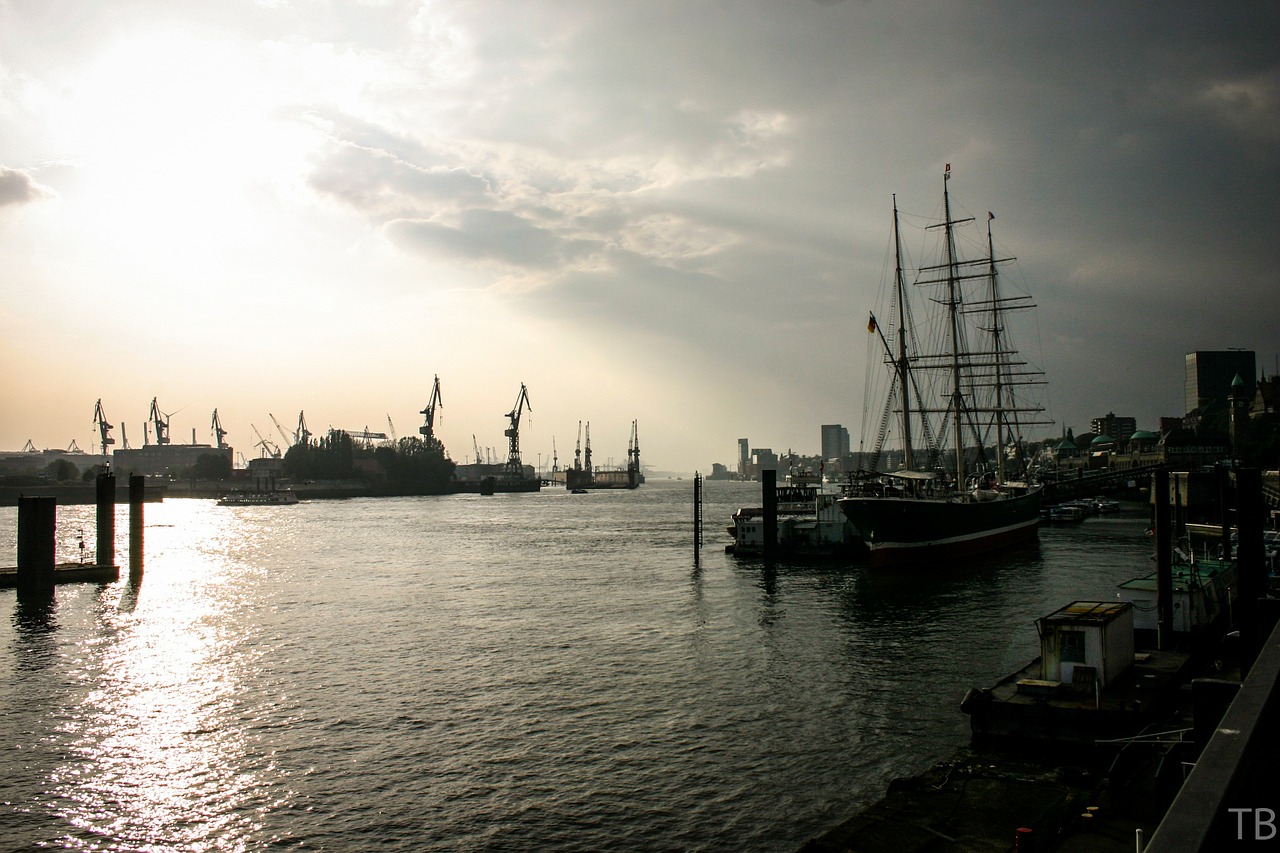 hamburg sailing boats mast free photo