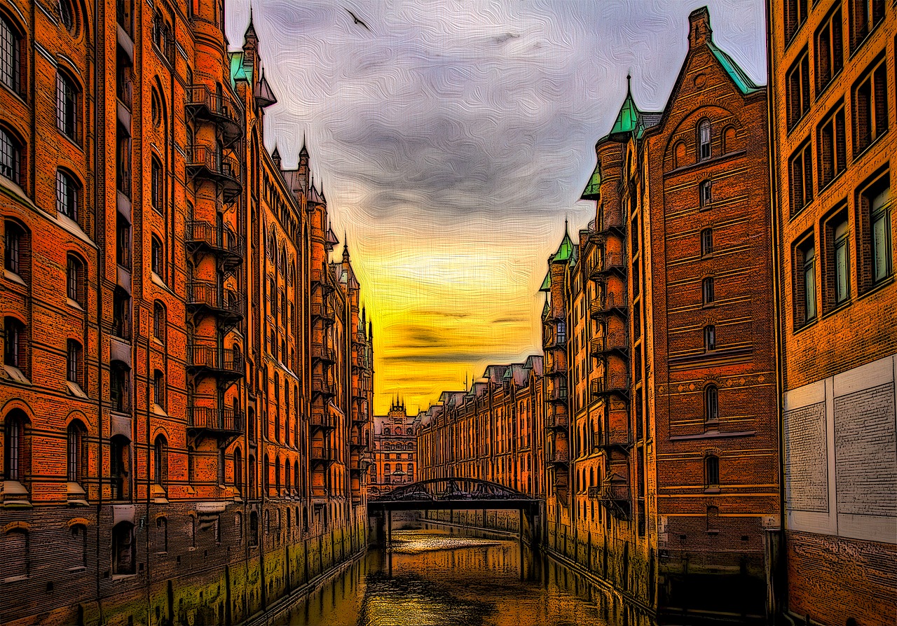 hamburg speicherstadt  warehouses  speicherstadt free photo