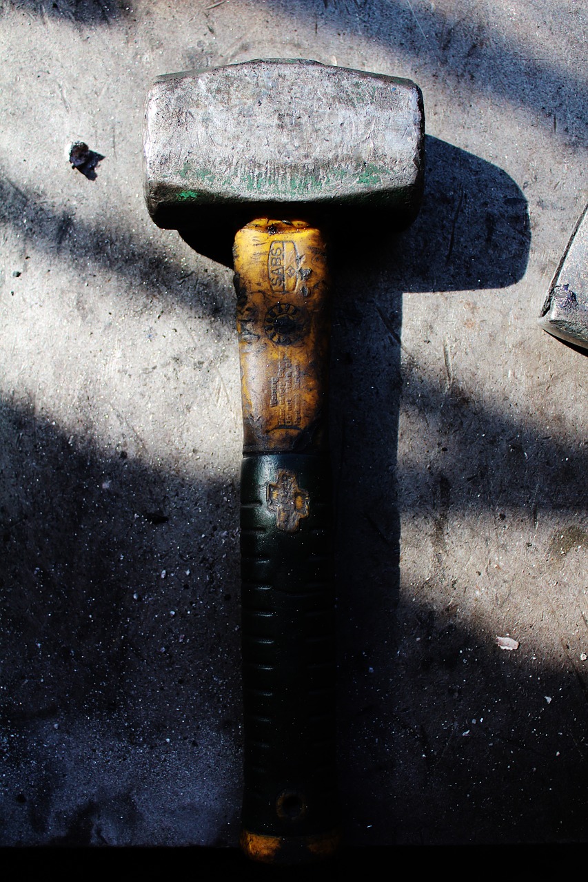 hammer tool workshop free photo