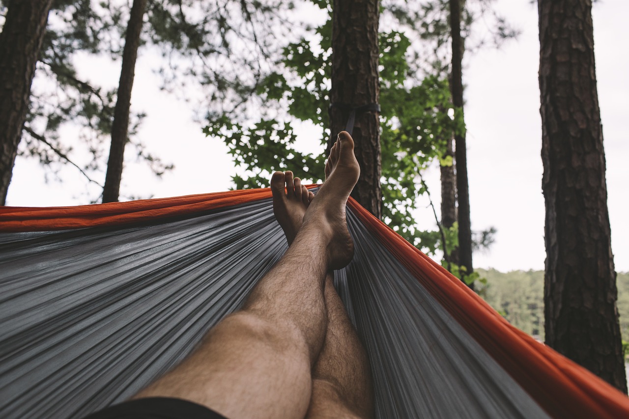 hammock man foot free photo