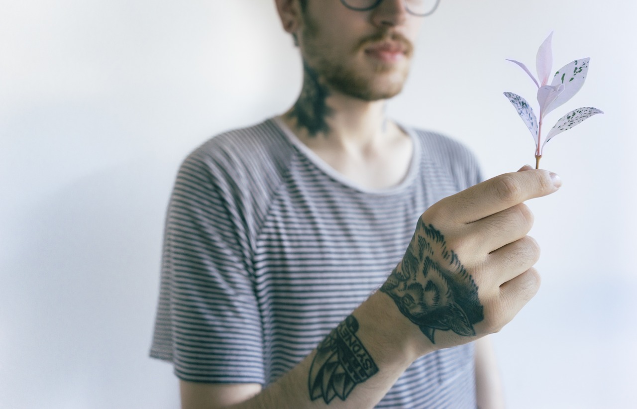 hand tattoos hold free photo