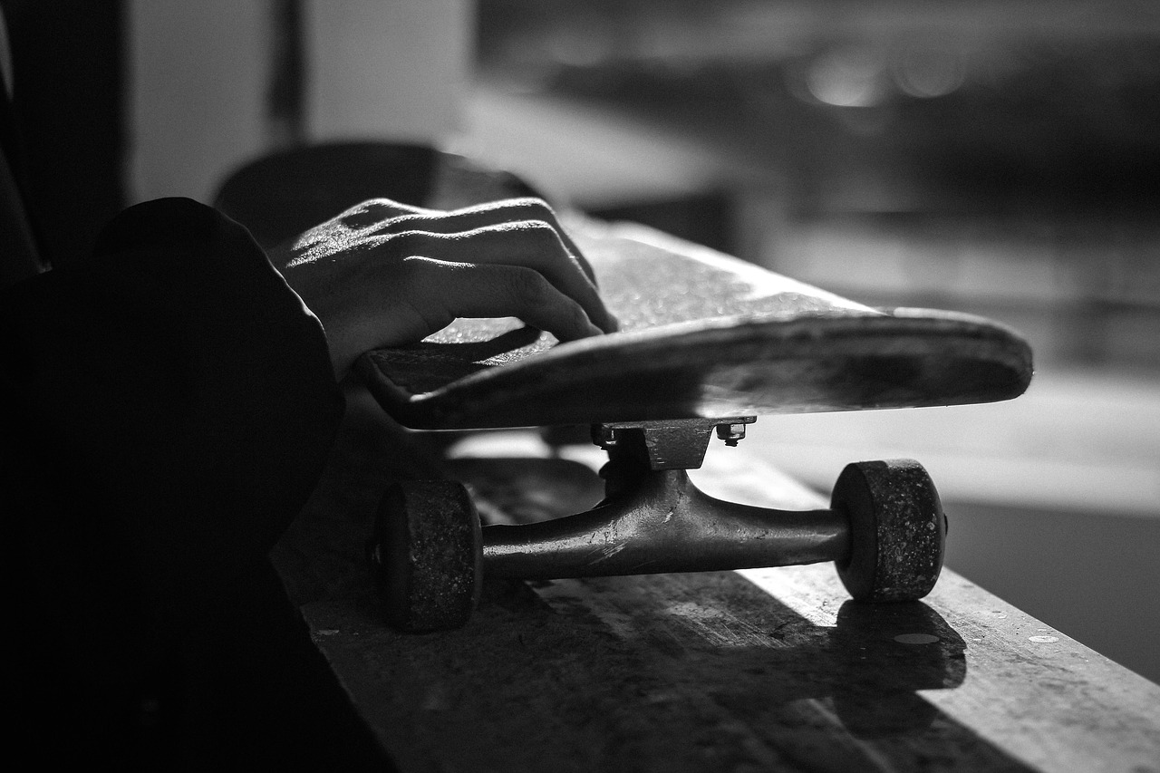 hand black and white skateboard free photo