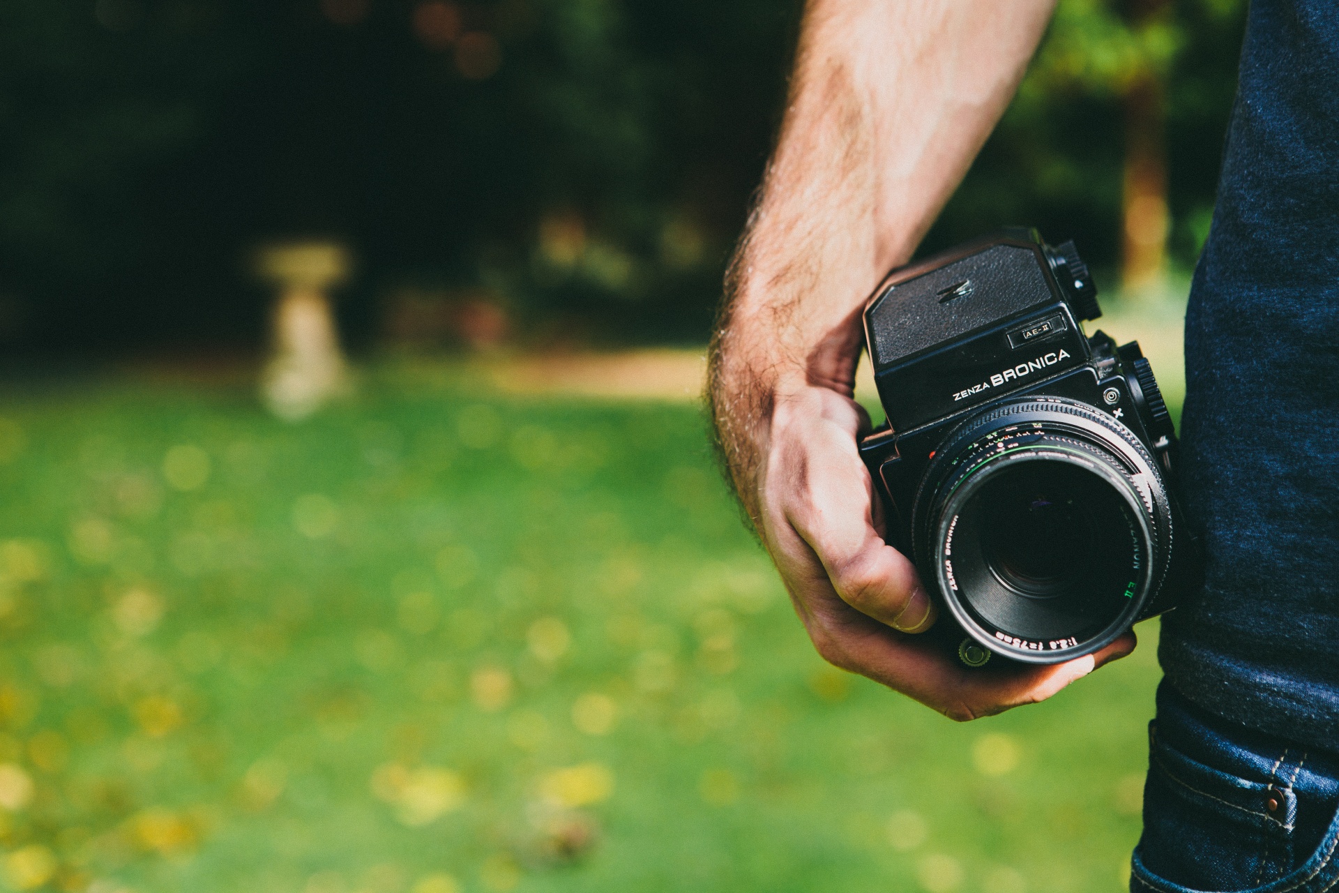 hand holding camera free photo