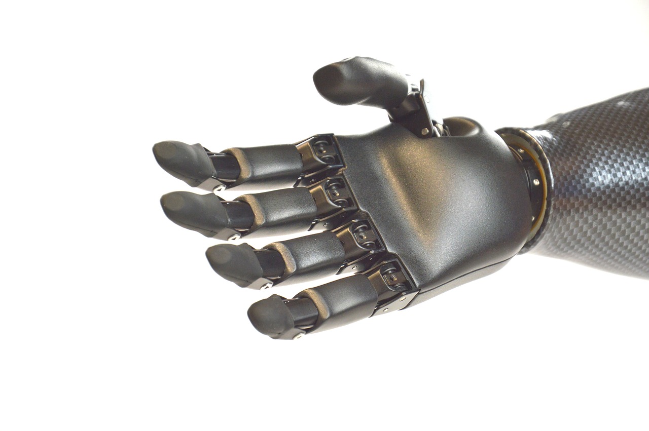 hand prosthesis  robot  humanoid free photo