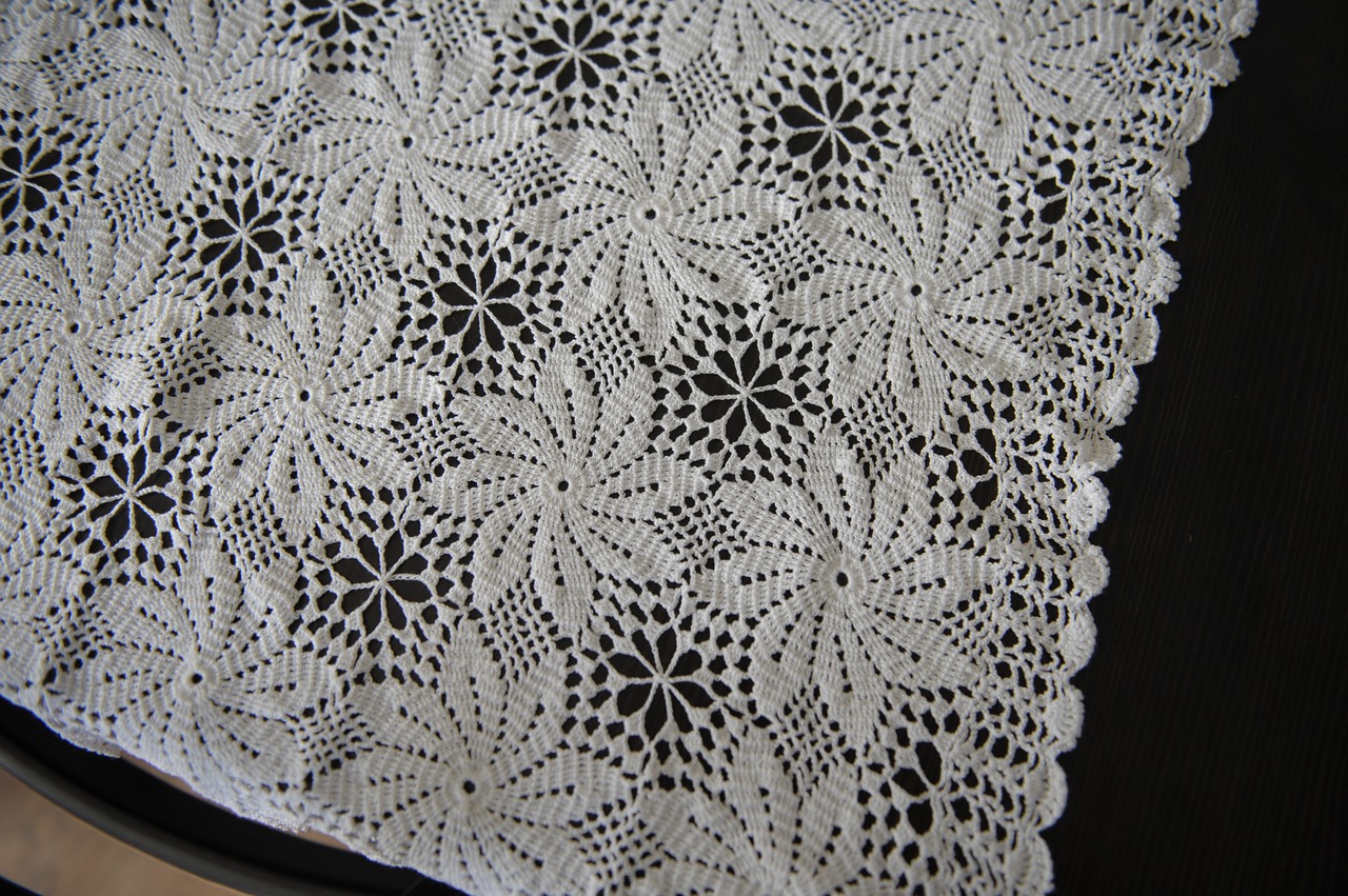 handicraft tablecloth crochet hook free photo