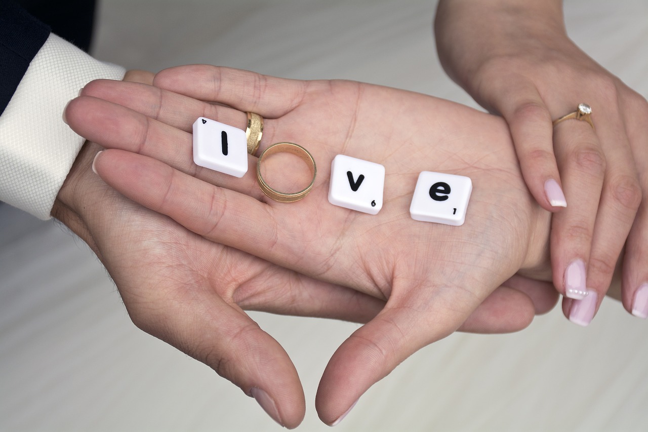 hands love marriage free photo