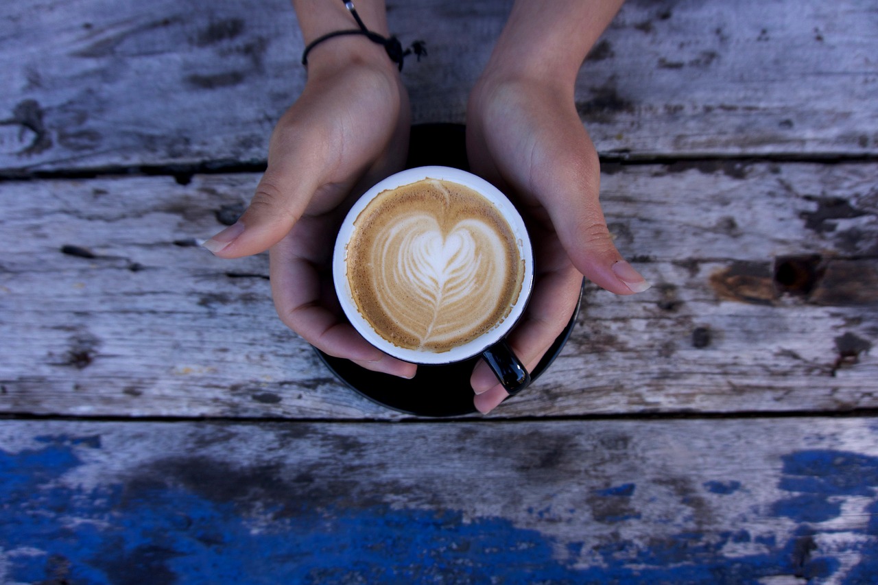 hands coffee cup free photo