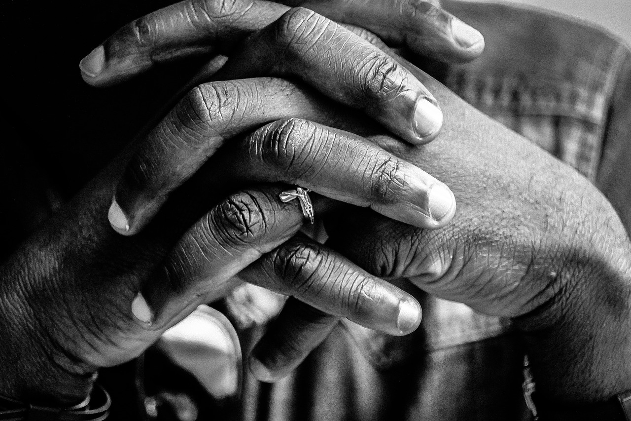 hands clasp pray free photo