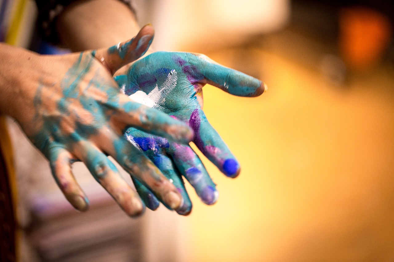 hands  colorful  color free photo