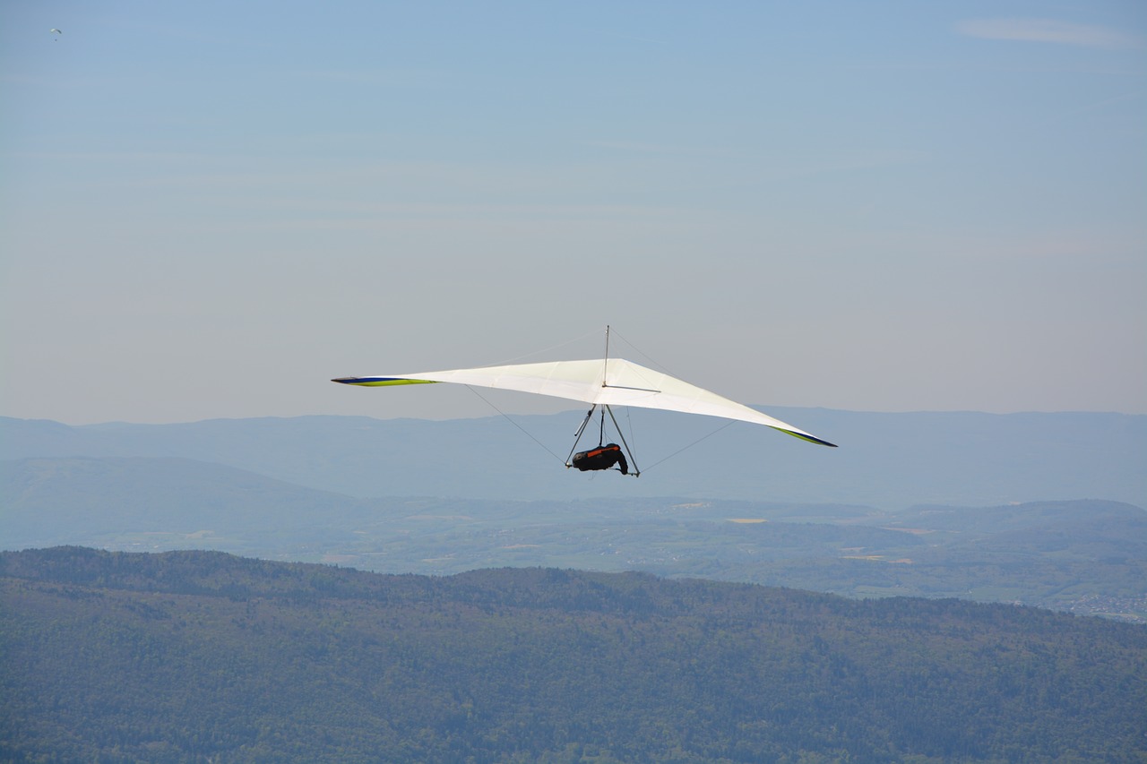 hang gliding the delta haute savoie free photo