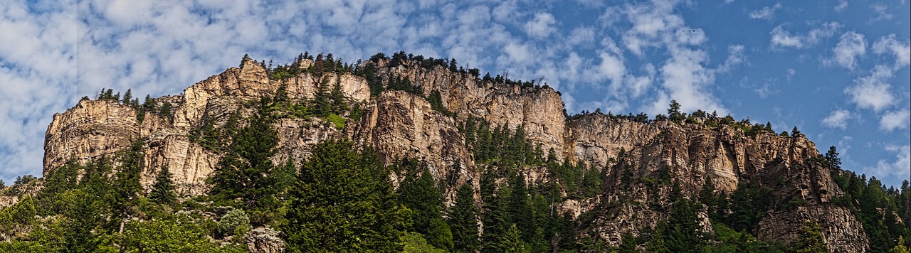 hanging  lake  trail free photo