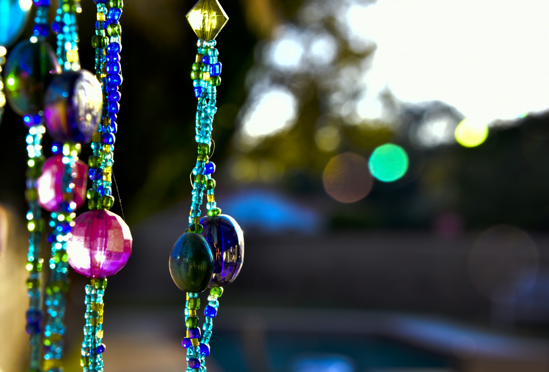 beads glass hanging free photo