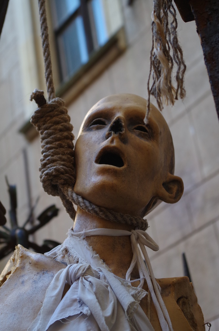 hangman puppet corpse free photo