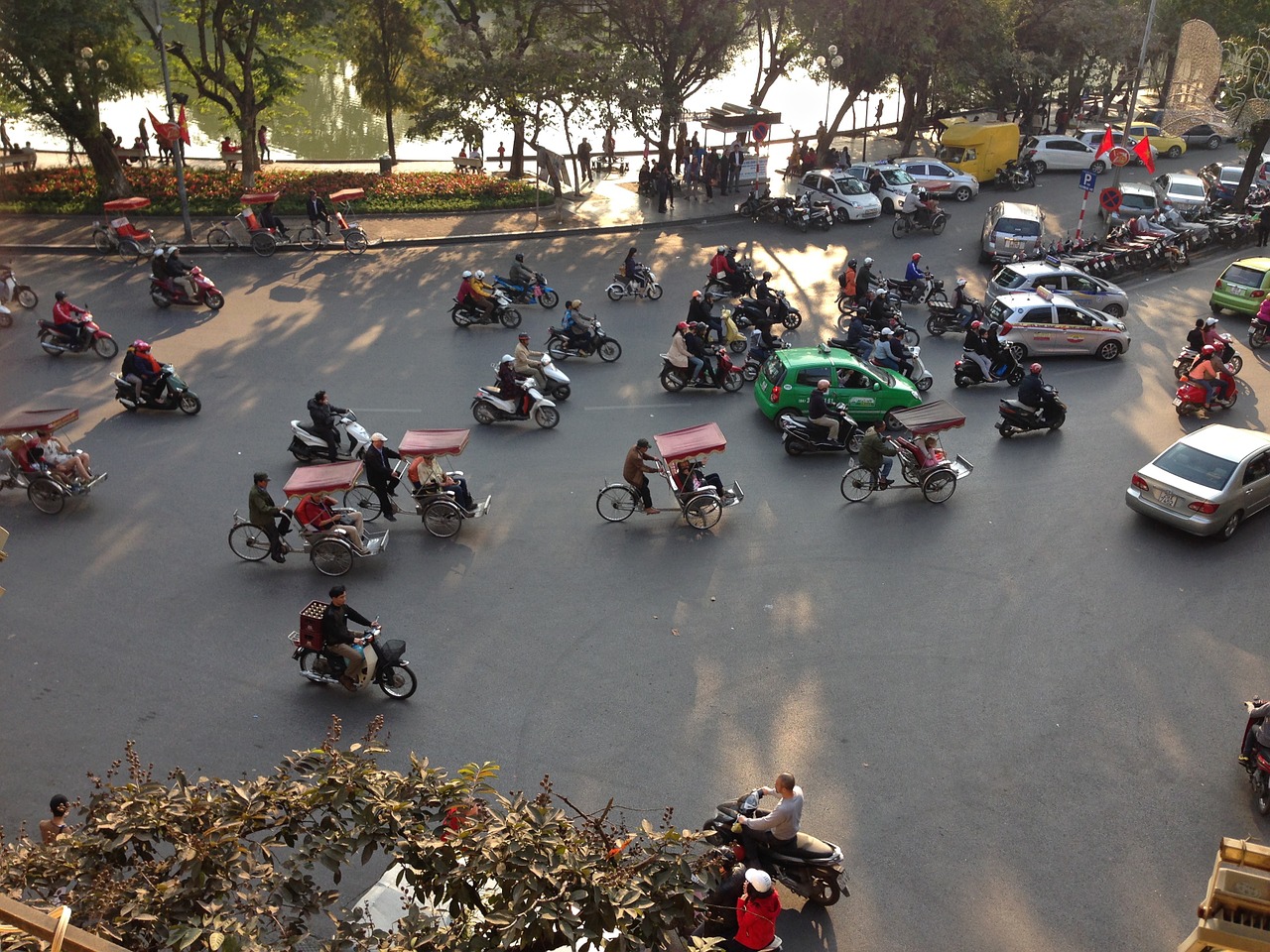 hanoi vietnam street free photo