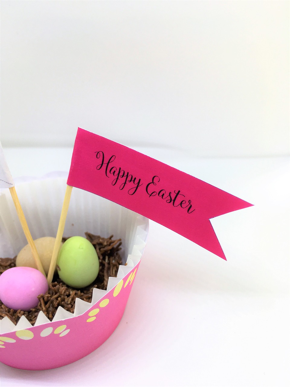 happy easter  easter eggs  easter cake free photo