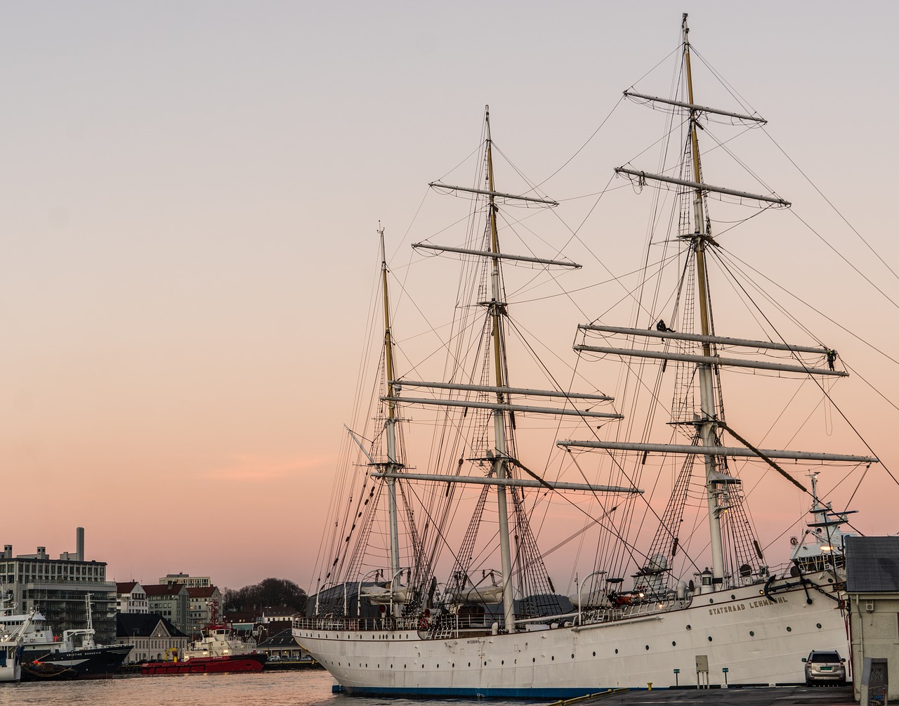 harbor sunset yacht free photo